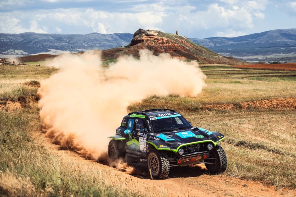 João Ferreira a caminho da Arábia Saudita para participar na Baja Ha’il