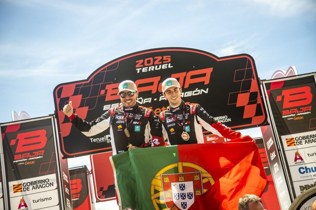 João Ferreira vence Baja Aragon na estreia oficial com a Toyota GR Hilux T1+ EVO