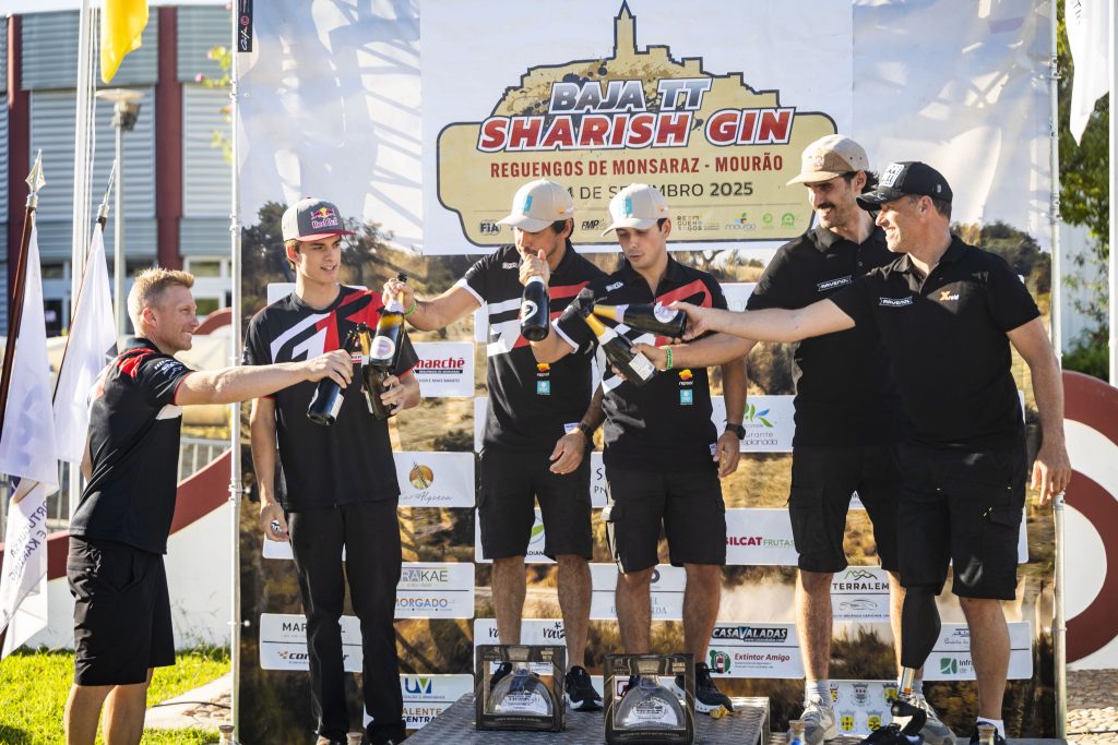 João Ferreira vence Baja Sharish superando adversários de renome internacional